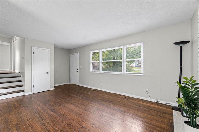 7801 E 99 Terrace, Kansas City, MO 64134