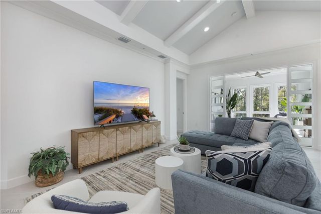 6532 Dominica DR 202, Naples, FL 34113