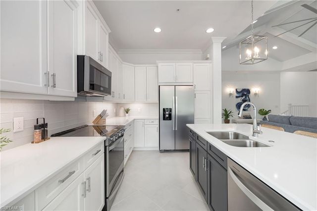 6532 Dominica DR 202, Naples, FL 34113