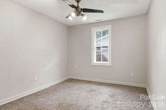 226 Vance Avenue, Black Mountain, NC 28711