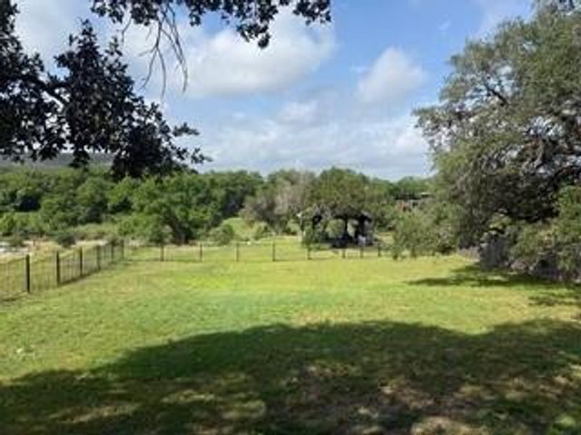 2028 Flite Acres RD, Wimberley, TX 78676