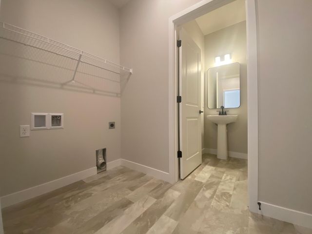 13792 Hollybrook Circle, Apple Valley, MN 55124