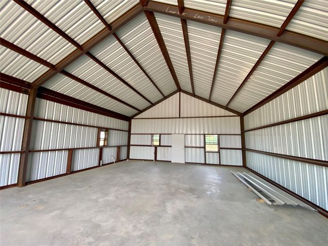 109 N Silver Saddle Circle, Weatherford, TX 76087