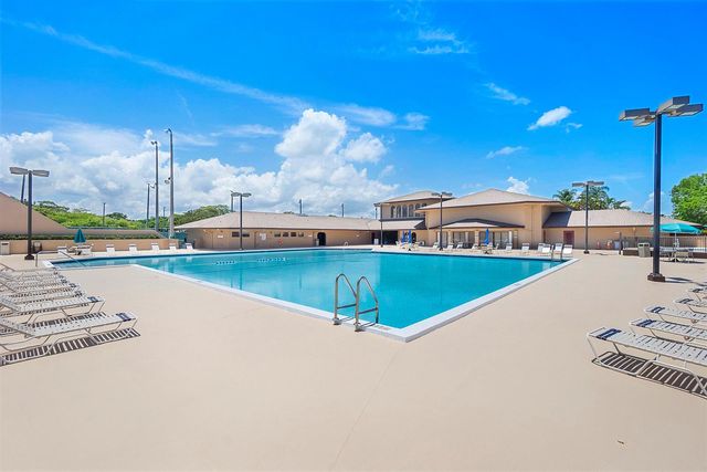 3441 NW 20th Street, Coconut Creek, FL 33066
