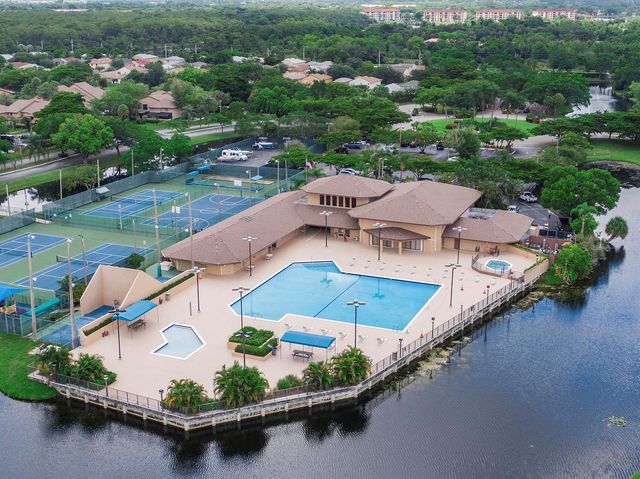 3441 NW 20th Street, Coconut Creek, FL 33066