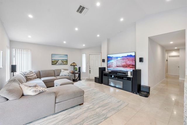 3441 NW 20th Street, Coconut Creek, FL 33066