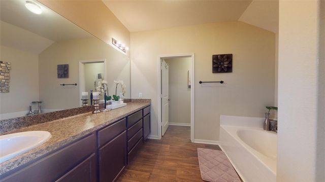 10555 Logger Pine Trail, Houston, TX 77088