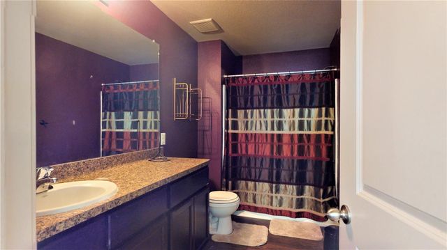 10555 Logger Pine Trail, Houston, TX 77088