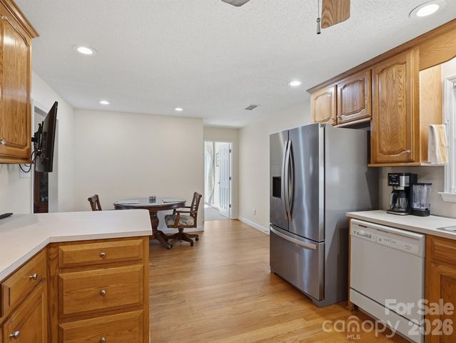 544 Hicks Creek Road, Troutman, NC 28166