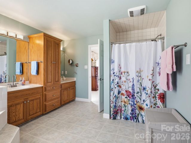 544 Hicks Creek Road, Troutman, NC 28166