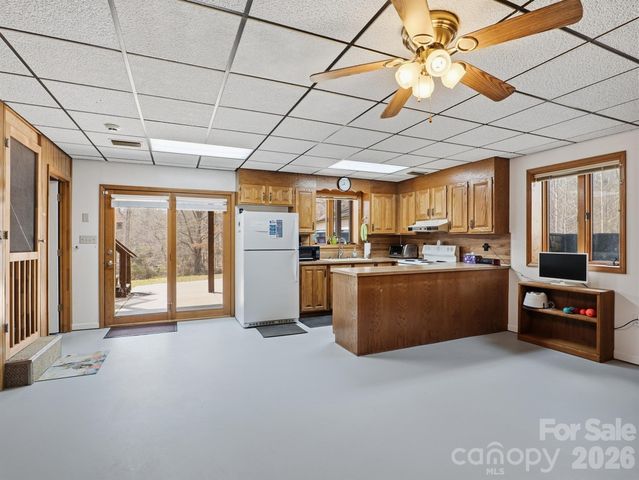 544 Hicks Creek Road, Troutman, NC 28166