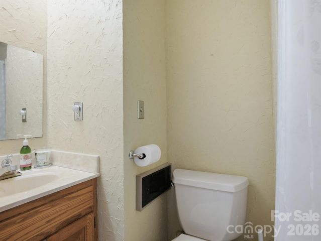 544 Hicks Creek Road, Troutman, NC 28166