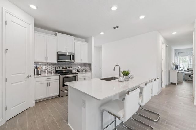 2110 RAGLAN CIRCLE, Ormond Beach, FL 32174