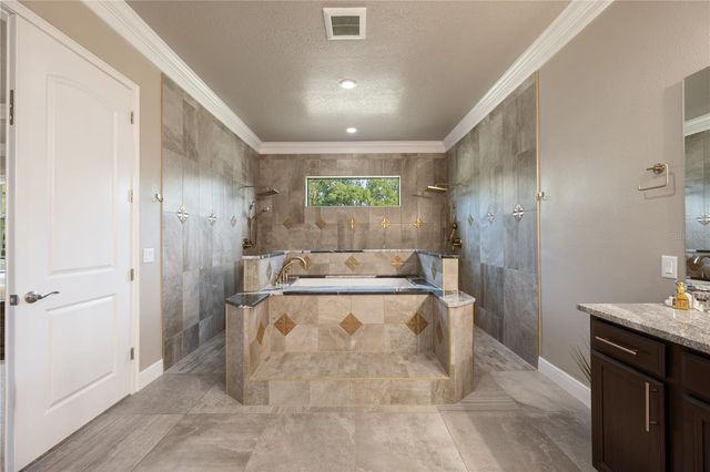 3738 KISSIMMEE PARK ROAD, St Cloud, FL 34772