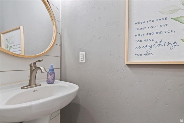 2273 W 1300 S, Lehi, UT 84043