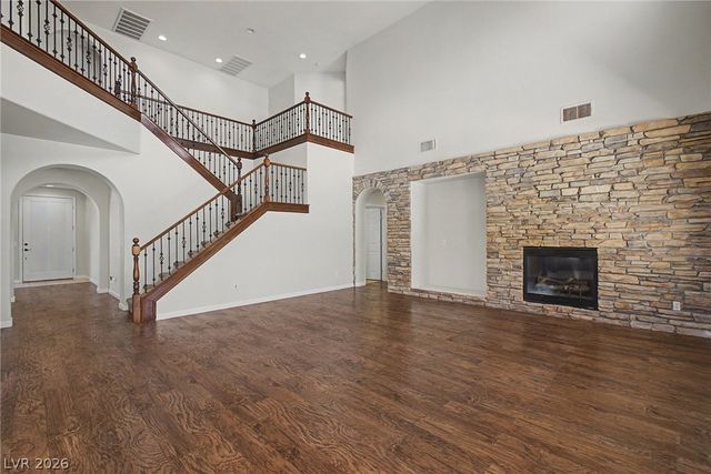 728 Blue Crystal Creek Road, Henderson, NV 89002