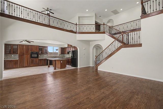 728 Blue Crystal Creek Road, Henderson, NV 89002