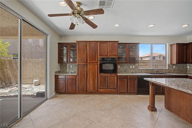 728 Blue Crystal Creek Road, Henderson, NV 89002