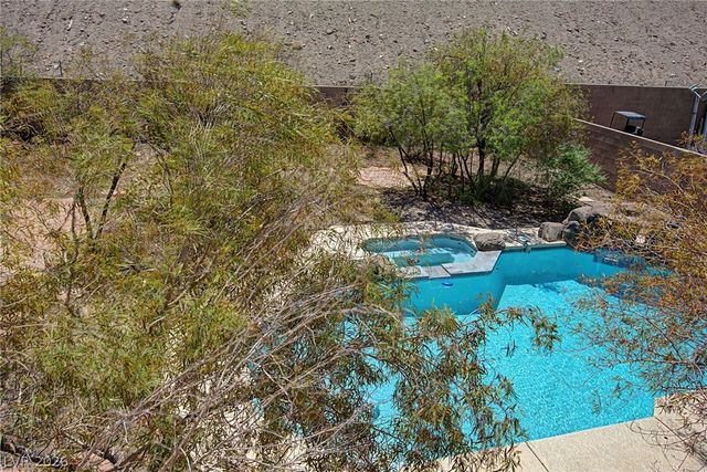 728 Blue Crystal Creek Road, Henderson, NV 89002