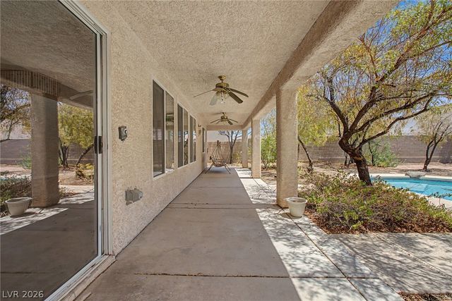 728 Blue Crystal Creek Road, Henderson, NV 89002