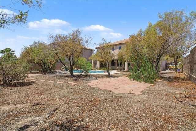 728 Blue Crystal Creek Road, Henderson, NV 89002