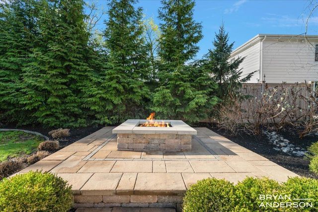 904 Plymouth Avenue SE, Grand Rapids, MI 49506