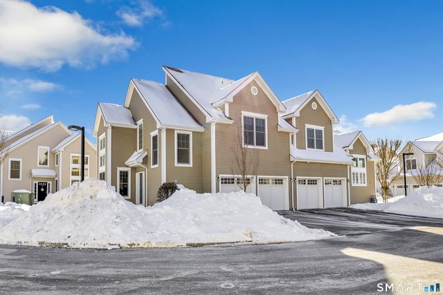 47 Copper Square Drive, Bethel, CT 06801