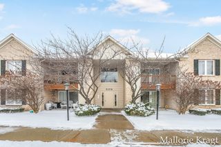 3170 W Crystal Waters Drive 2, Holland, MI 49424