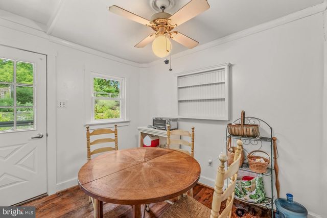 2 TIMBER LN, Harpers Ferry, WV 25425
