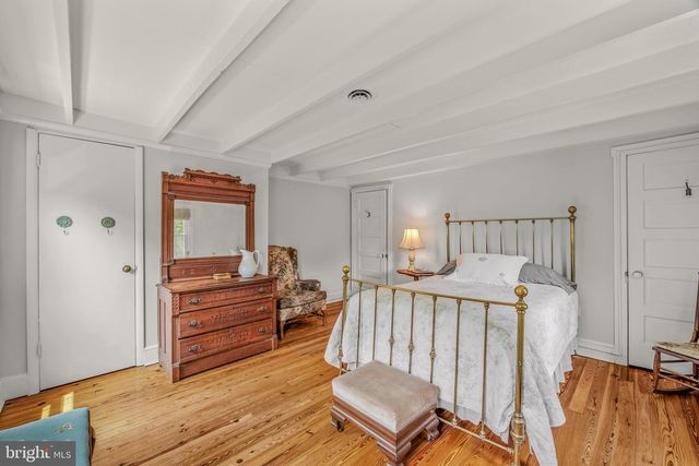 2 TIMBER LN, Harpers Ferry, WV 25425