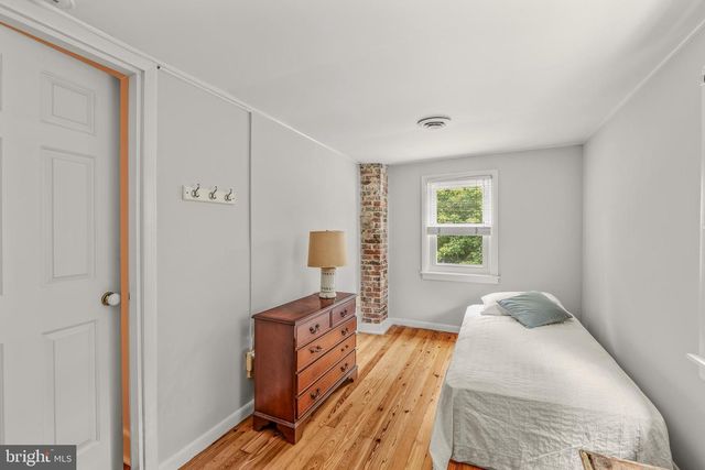 2 TIMBER LN, Harpers Ferry, WV 25425