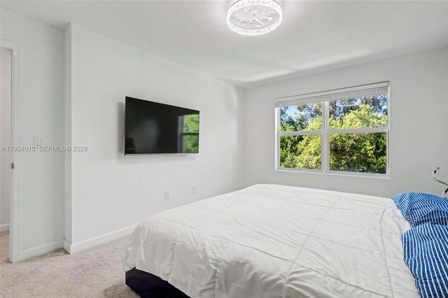 4303 Hammock Grove Dr, Lake Worth, FL 33467