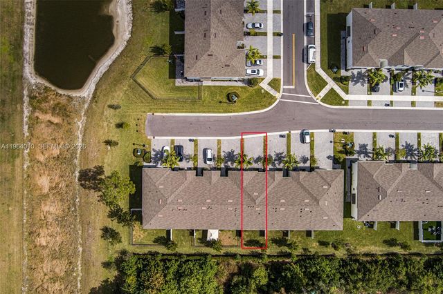 4303 Hammock Grove Dr, Lake Worth, FL 33467