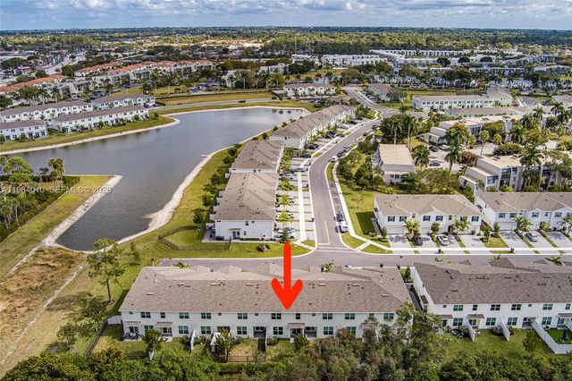 4303 Hammock Grove Dr, Lake Worth, FL 33467