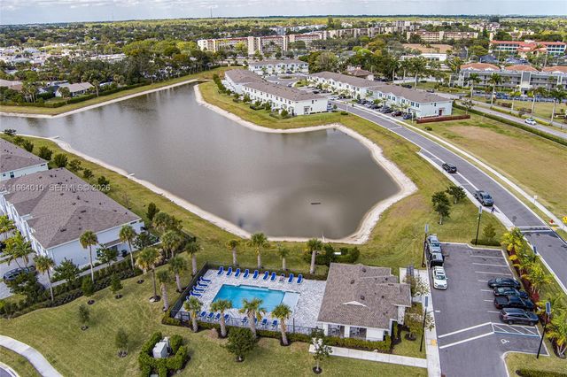 4303 Hammock Grove Dr, Lake Worth, FL 33467