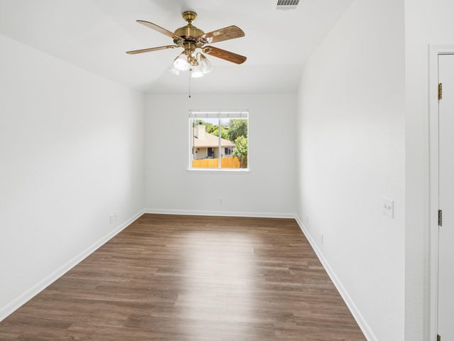 202 Osage CT, Georgetown, TX 78626