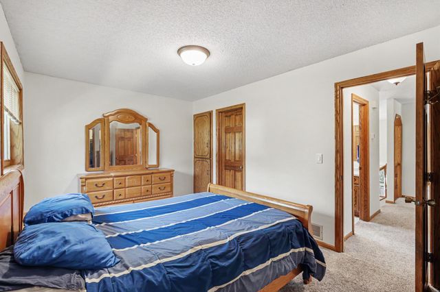 14372 Jonquil Street NW, Andover, MN 55304