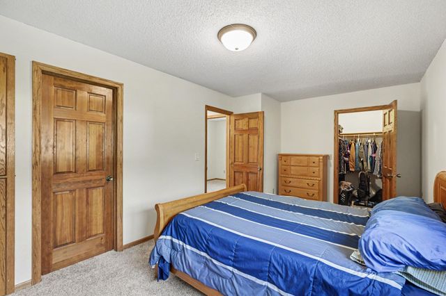 14372 Jonquil Street NW, Andover, MN 55304