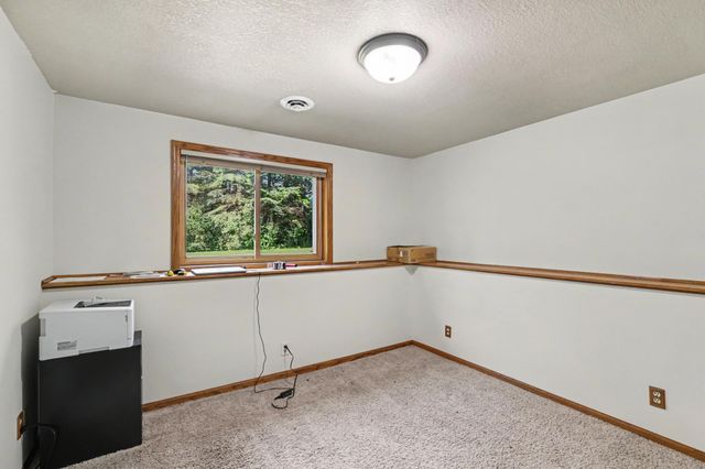 14372 Jonquil Street NW, Andover, MN 55304