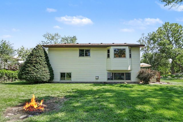 14372 Jonquil Street NW, Andover, MN 55304