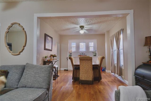 54 Abbott Street, River Rouge, MI 48218