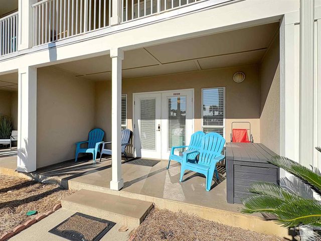 13500 Sandy Key Dr 104W, Pensacola, FL 32507