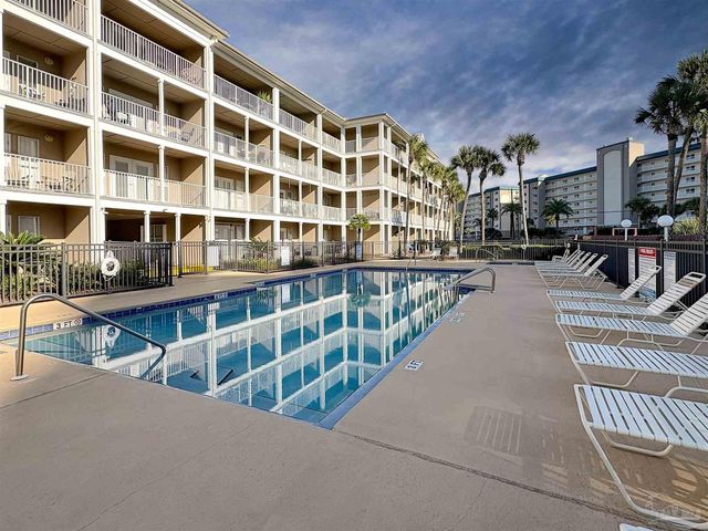 13500 Sandy Key Dr 104W, Pensacola, FL 32507