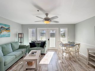 13500 Sandy Key Dr 104W, Pensacola, FL 32507