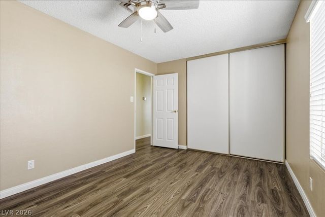 5260 North Lakewood Court, Las Vegas, NV 89120