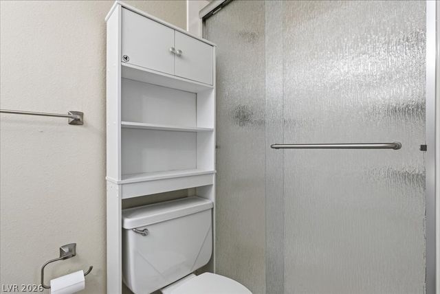 5260 North Lakewood Court, Las Vegas, NV 89120