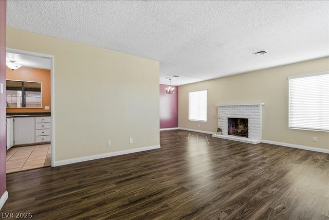 5260 North Lakewood Court, Las Vegas, NV 89120