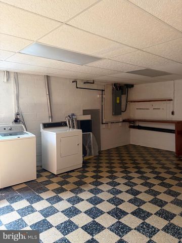 5800 PLAINVIEW RD, Bethesda, MD 20817