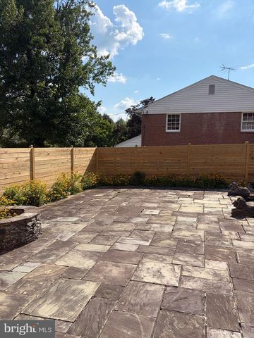 5800 PLAINVIEW RD, Bethesda, MD 20817