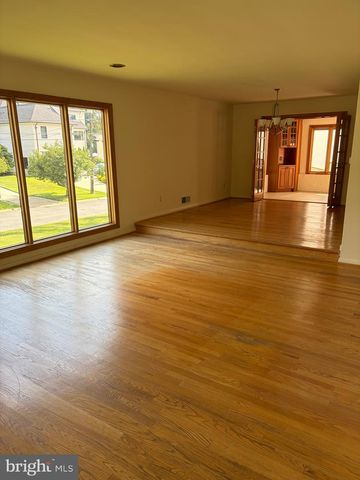 5800 PLAINVIEW RD, Bethesda, MD 20817